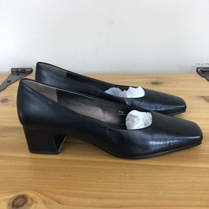 Allure black square toe heels, size 7M